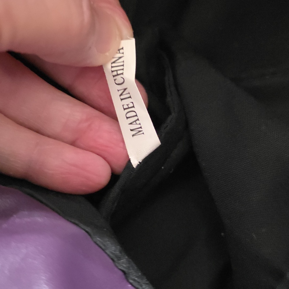 Chloe?? Large Hobo Bag Purse Purple Faux Leather Big Bead Zips Key Chain *READ* - Picture 8 of 13